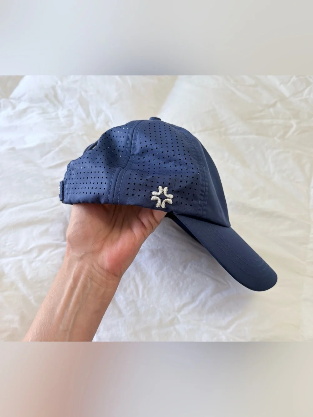 Vimhue Women's 57 | Blue Sun Goddess Style Ponytail Cap | Saratoga National Golf